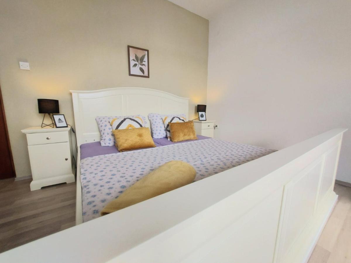Apartmani Seaview Ljubač エクステリア 写真