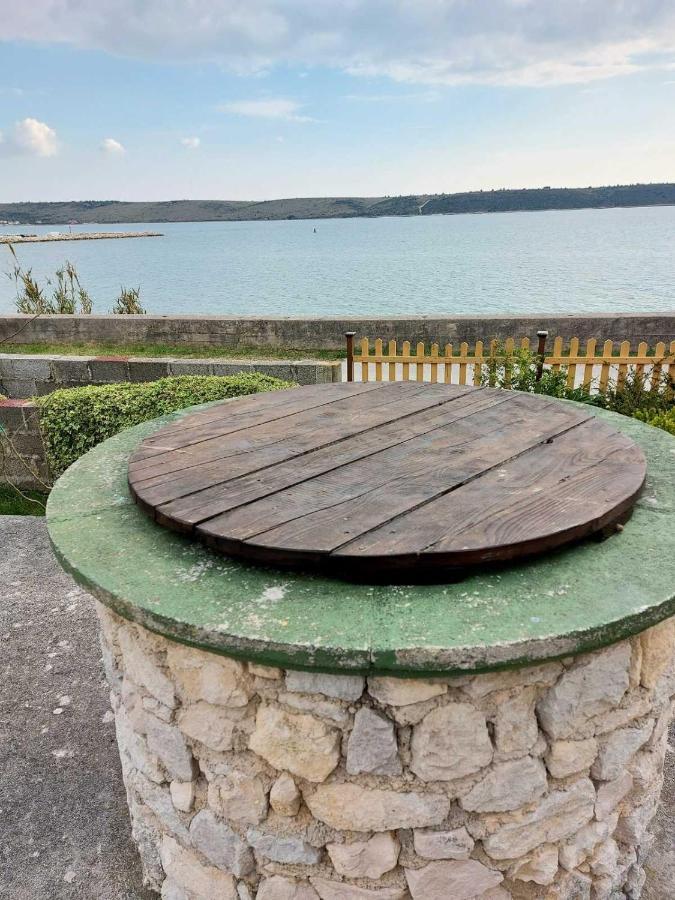 Apartmani Seaview Ljubač エクステリア 写真