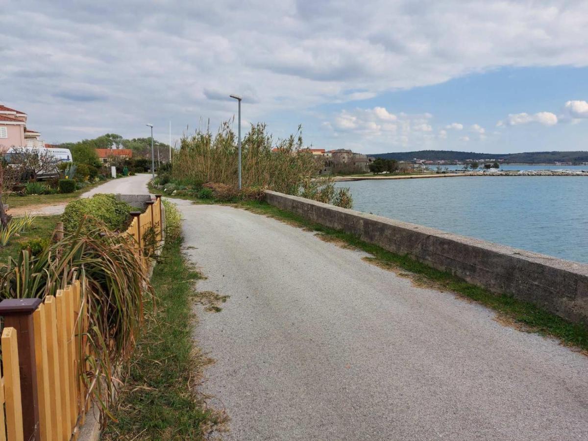 Apartmani Seaview Ljubač エクステリア 写真
