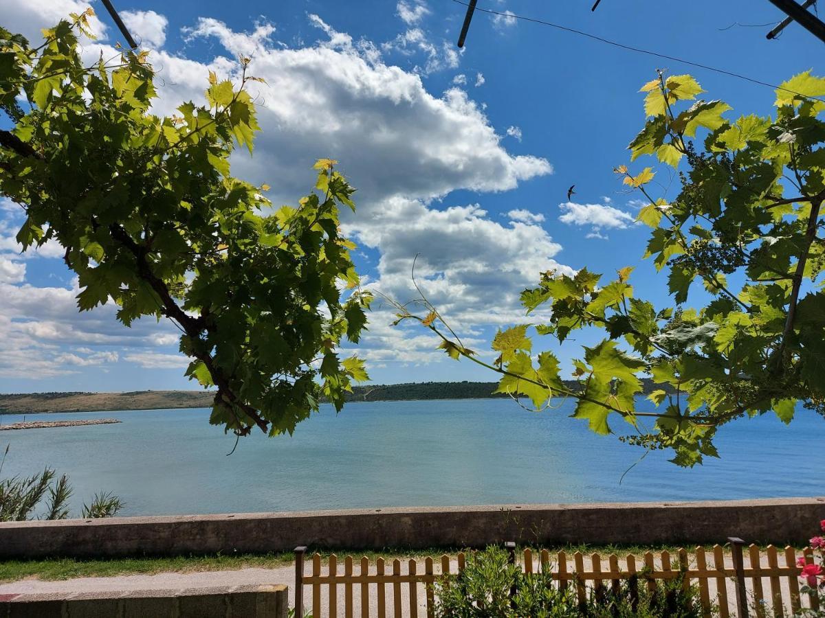 Apartmani Seaview Ljubač 部屋 写真